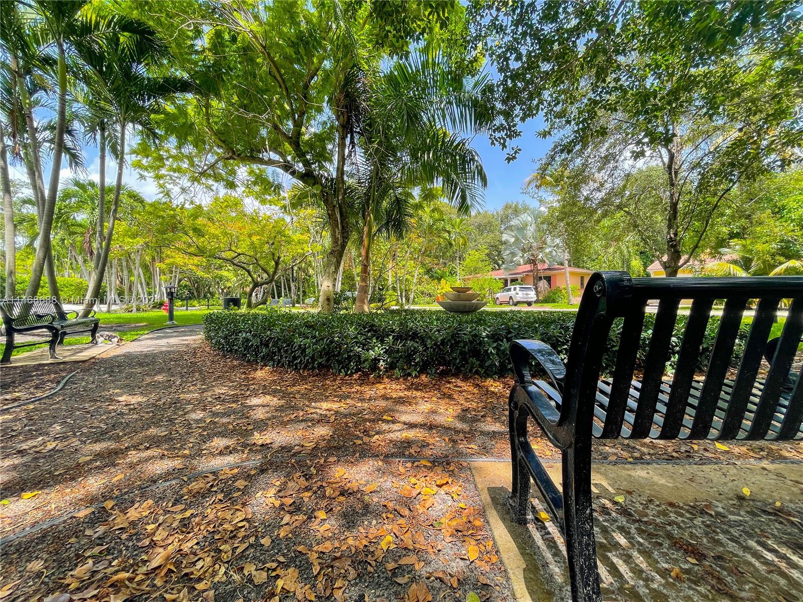 SHERWOOD FOREST - Residential Lease