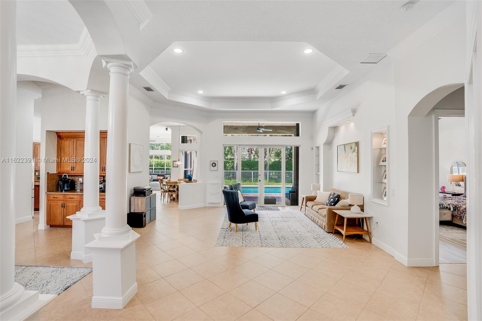 SUNSET LAKES PLAT TWO - Residential