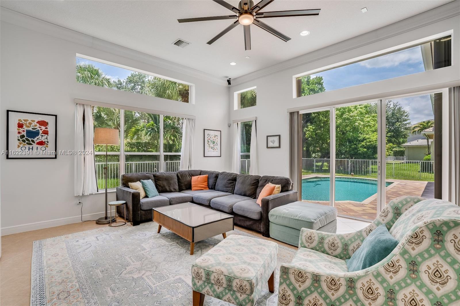 SUNSET LAKES PLAT TWO - Residential