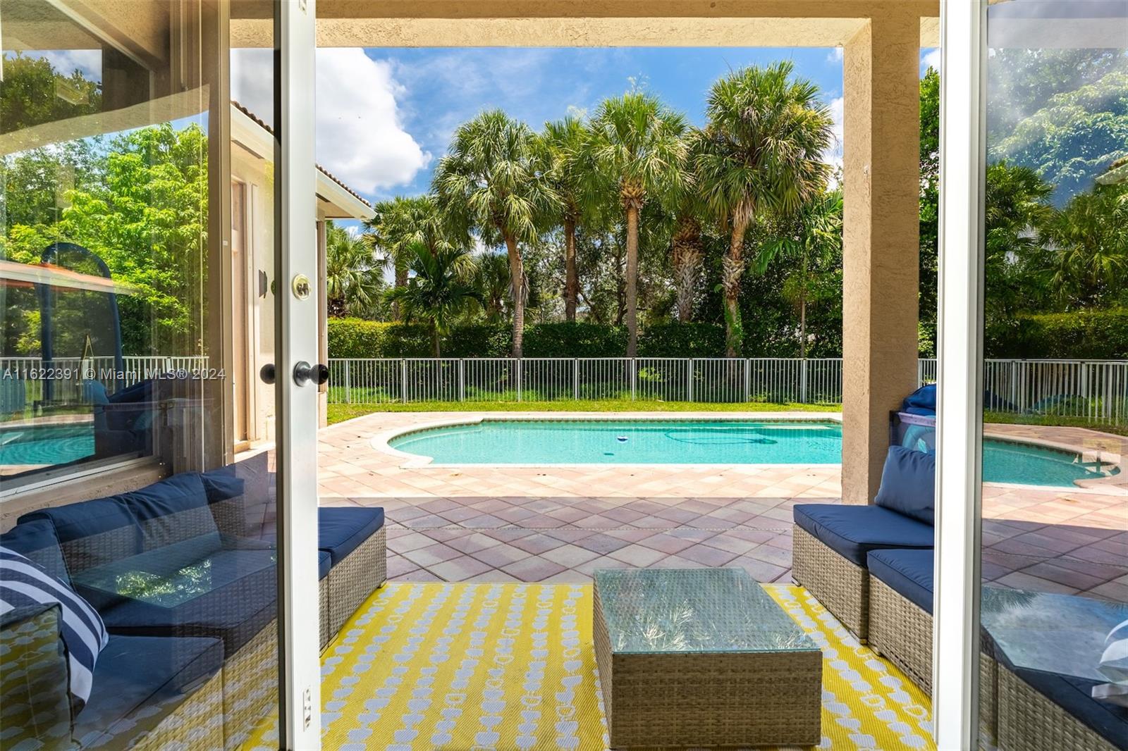 SUNSET LAKES PLAT TWO - Residential