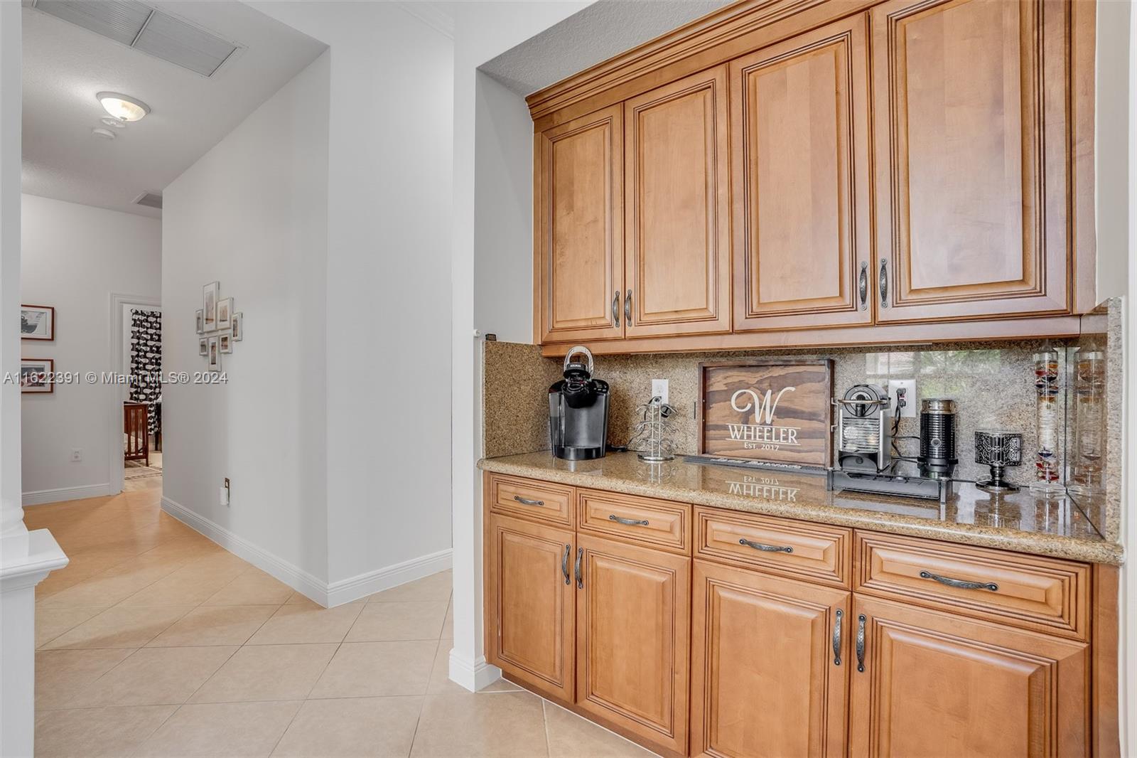 SUNSET LAKES PLAT TWO - Residential