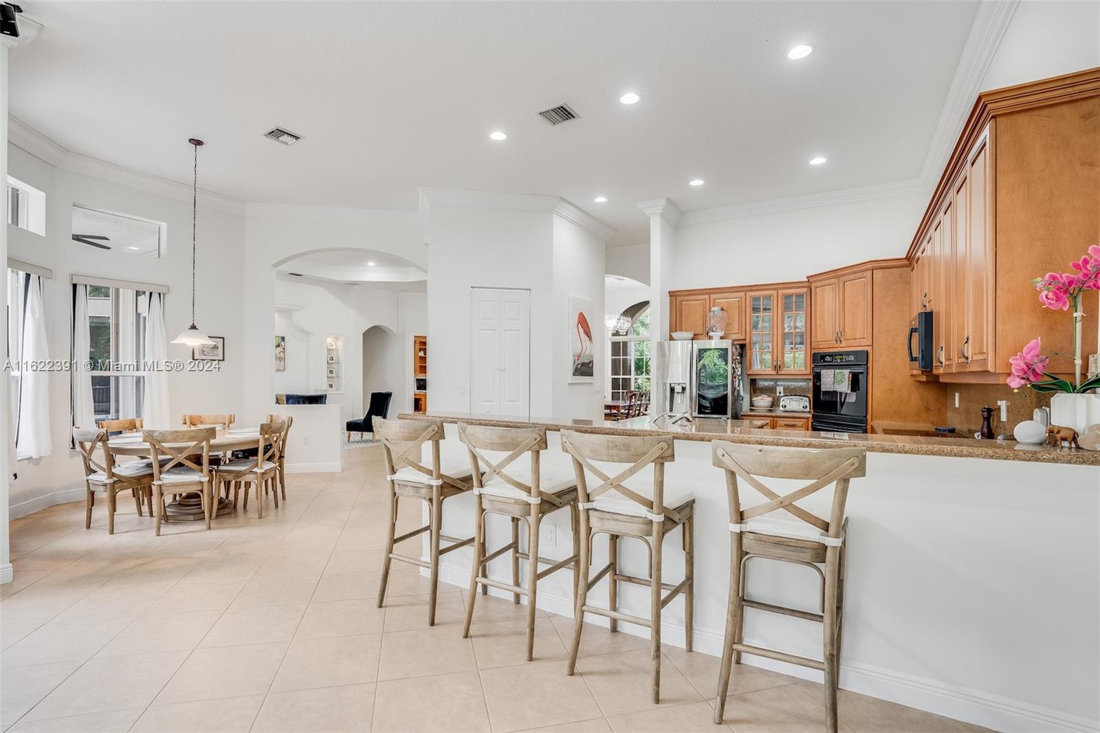 SUNSET LAKES PLAT TWO - Residential