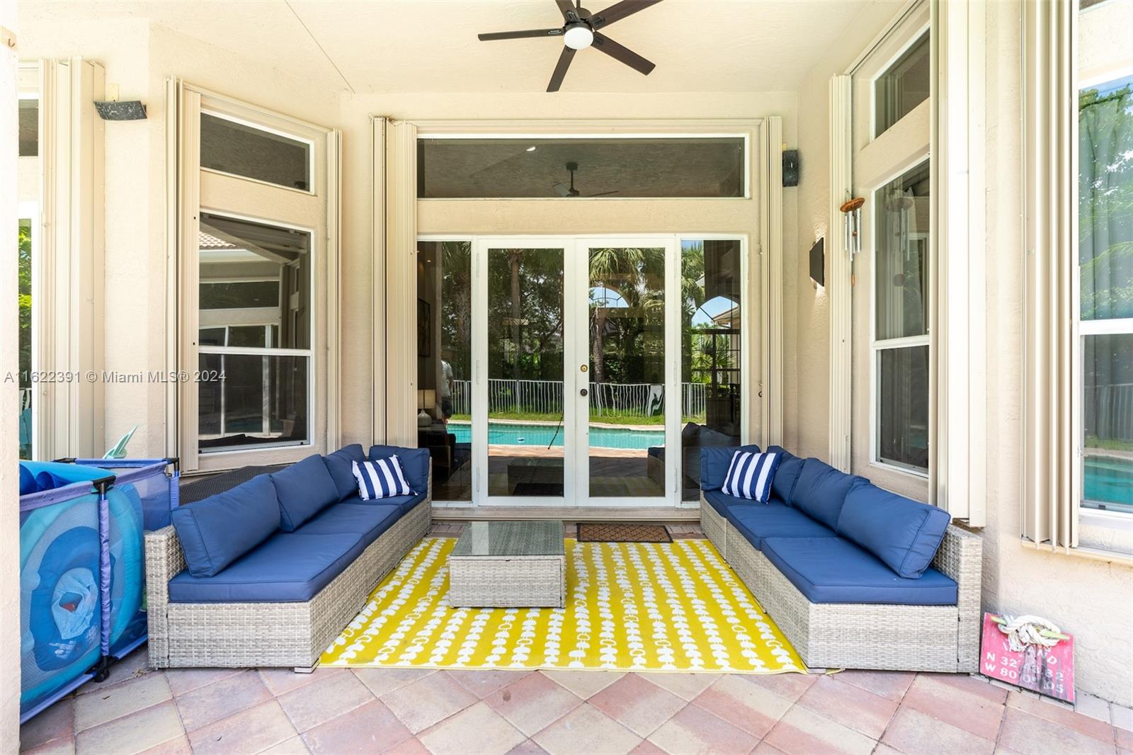 SUNSET LAKES PLAT TWO - Residential