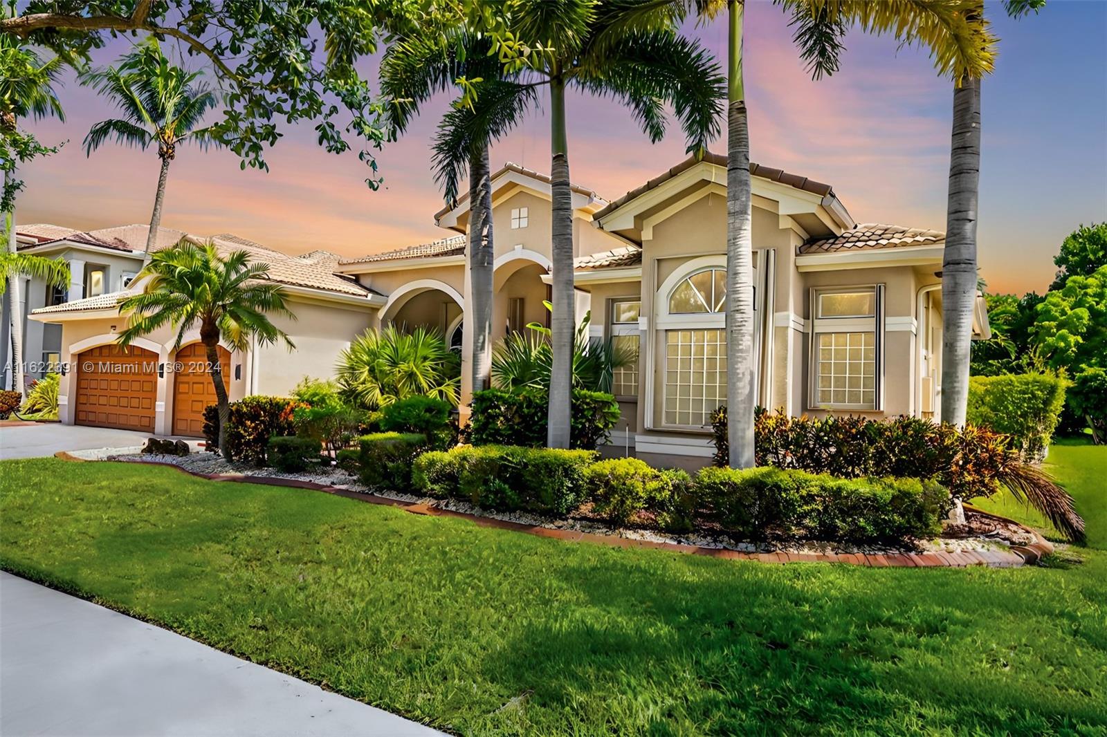 SUNSET LAKES PLAT TWO - Residential