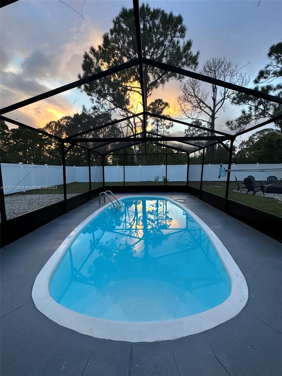 SUN N LAKES - Residential