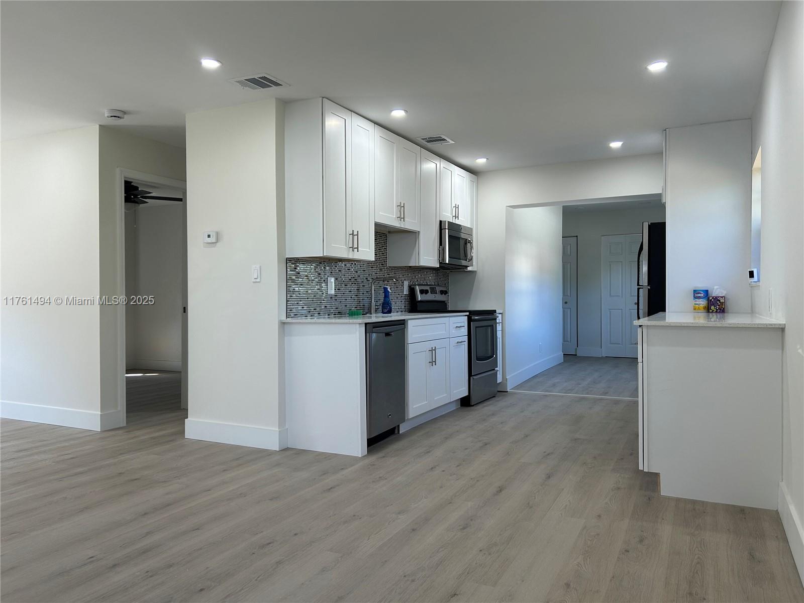 Stunningly remodeled 4 bedroom 3 bath home. Be the first to enjoy the brand-new appliances and luxurious, never-before-used bathrooms. Don't miss out on this fresh and beautifully updated space. Conveniently located steps from the Lincoln Park Academy. Plenty of parking. Washer and Dryer in unit. Pets considered on a case by case basis. Available for immediate move in. Section 8 ok