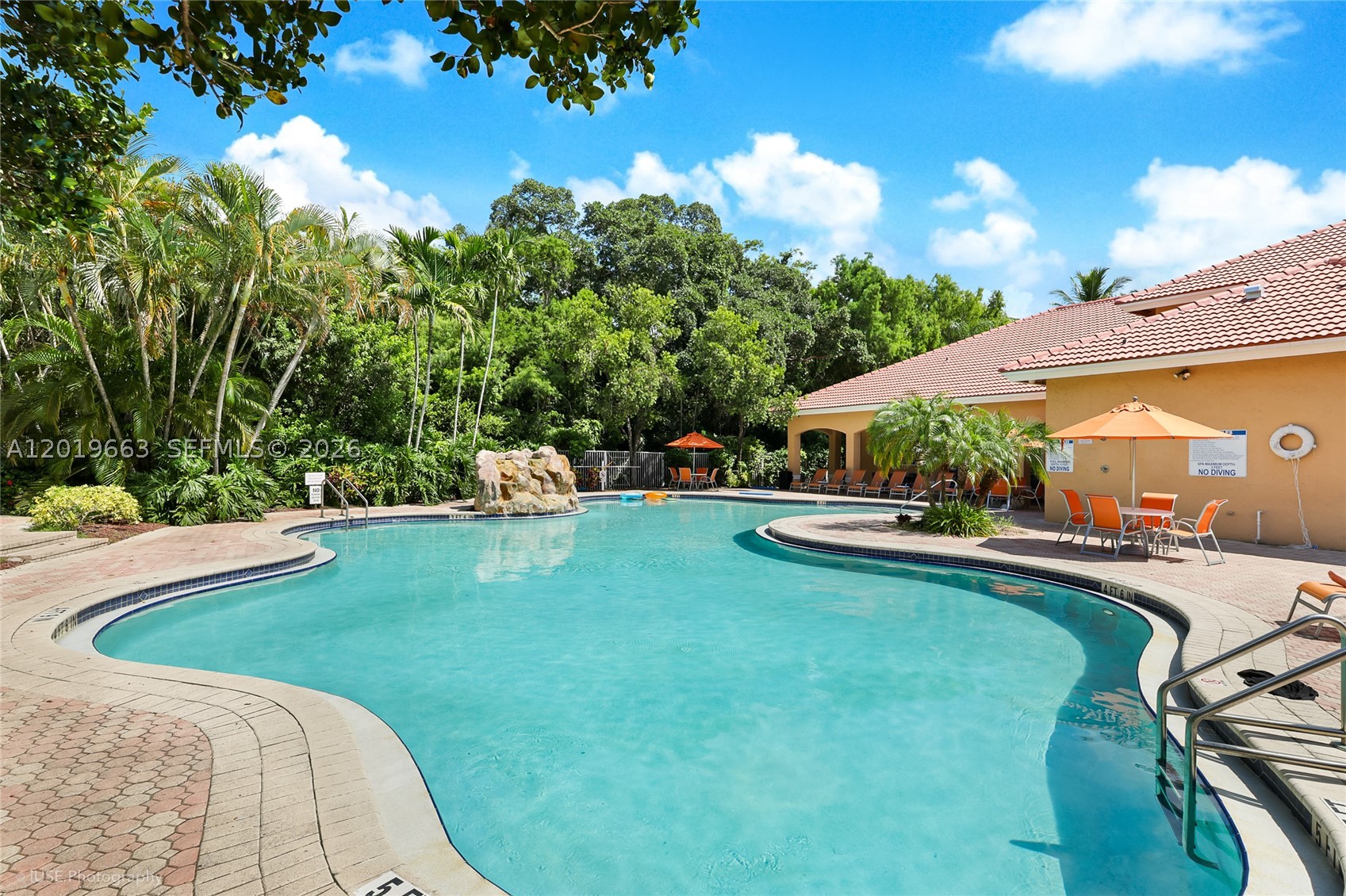 CLUB CARIBE CONDO - Residential