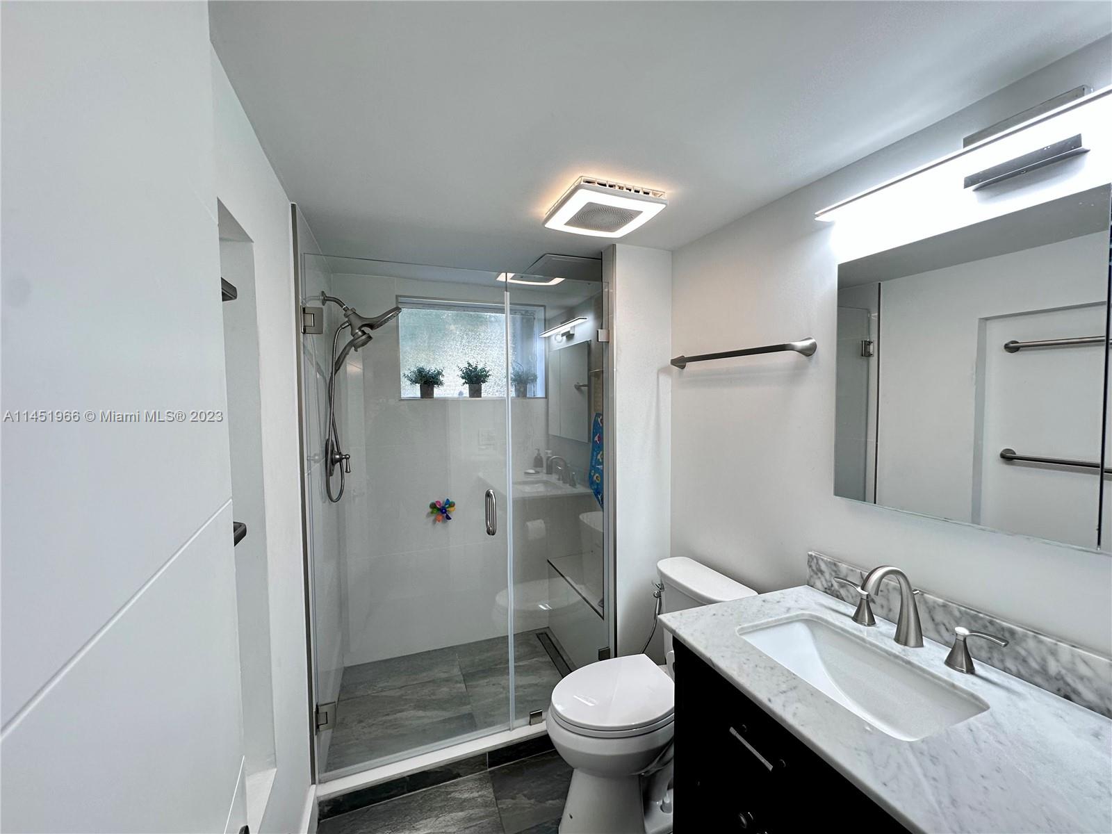 GALLOWOOD CONDO - Residential Lease