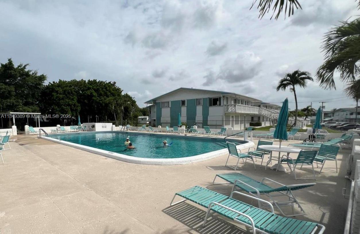 LAKESIDE POINT APT 14 CON - Residential Lease
