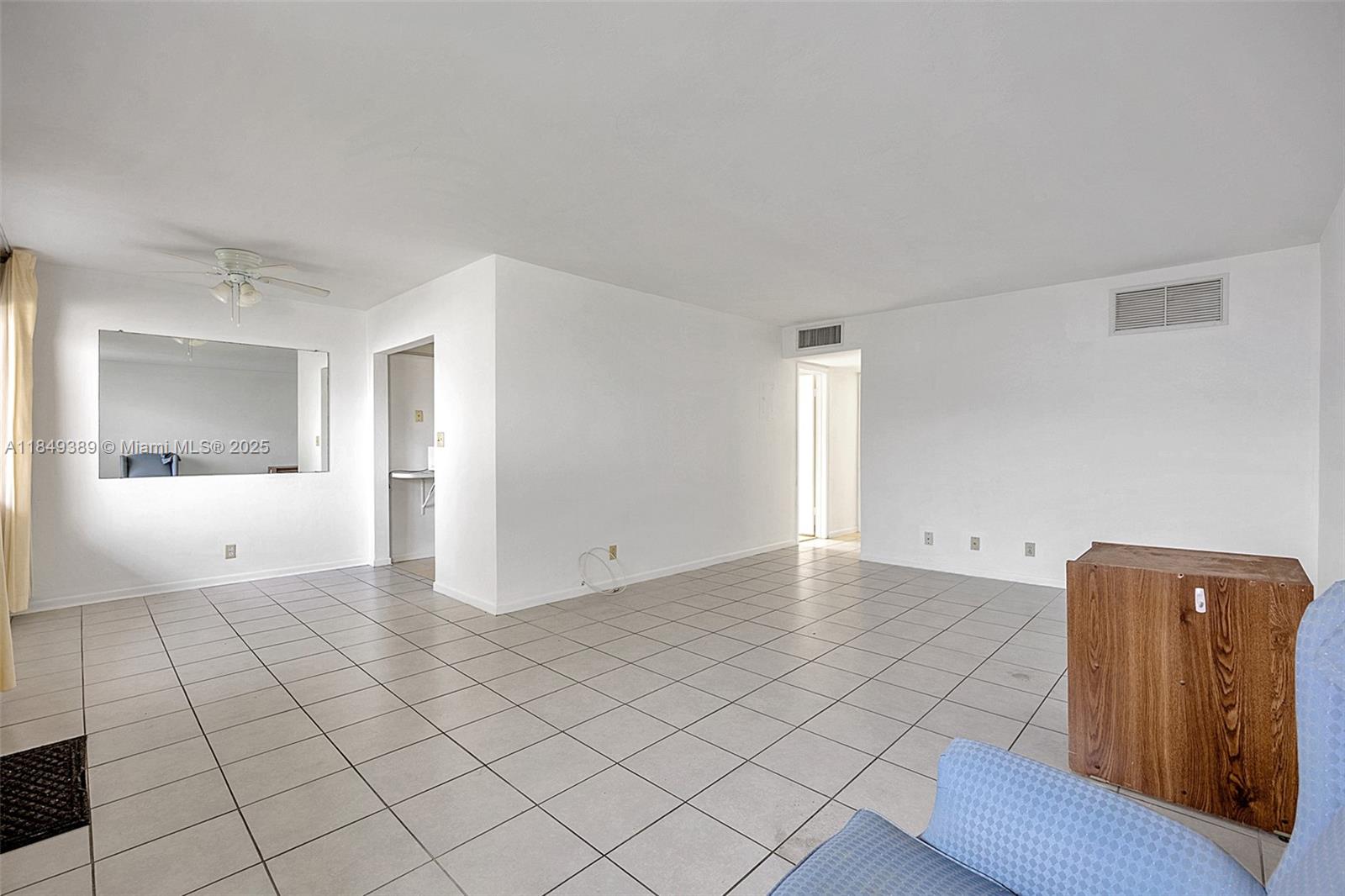 LAKESIDE POINT APT 14 CON - Residential Lease