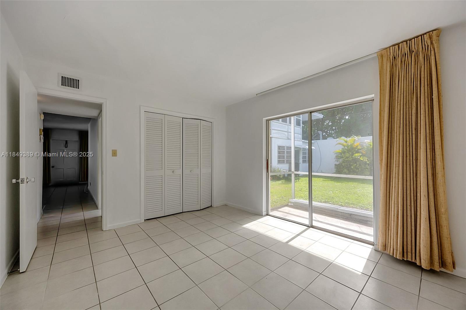 LAKESIDE POINT APT 14 CON - Residential Lease