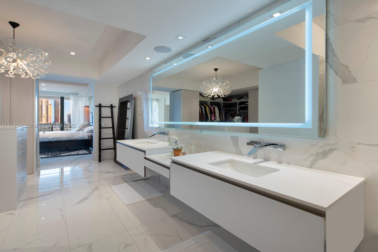 Prive - Residential
