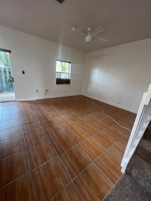 TOWNGATE CONDO THIRTEEN - Residential