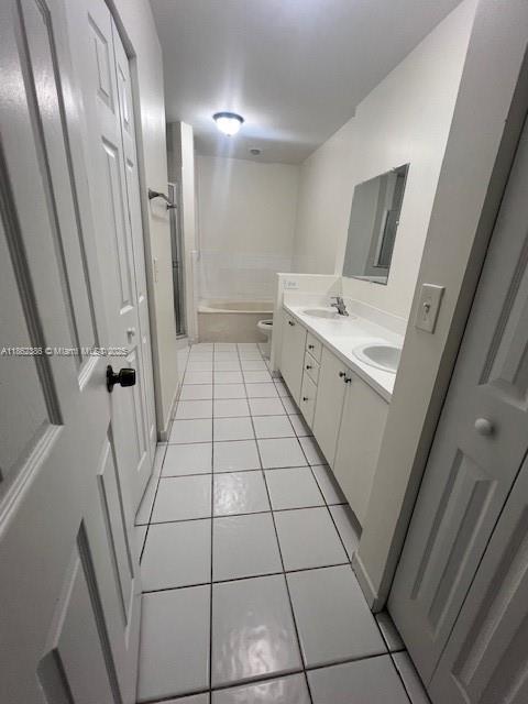 TOWNGATE CONDO THIRTEEN - Residential