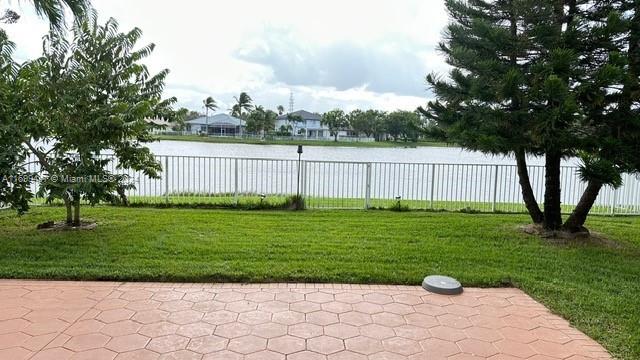 LAKES OF WESTERN PINES RE - Residential Lease