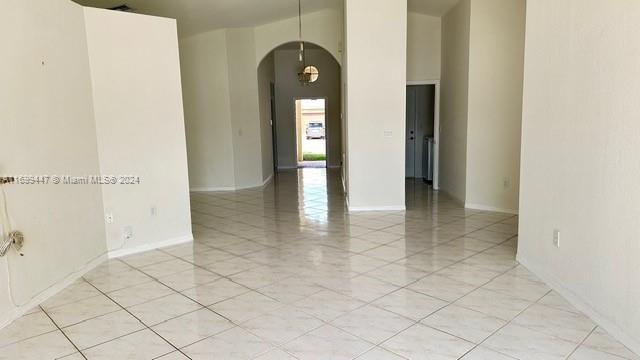 LAKES OF WESTERN PINES RE - Residential Lease