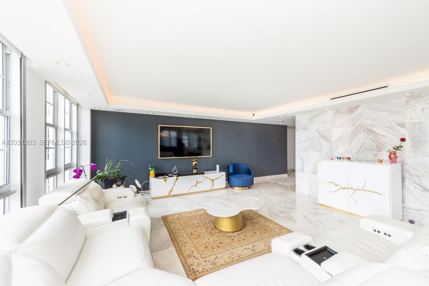 FIFTY SIX-SIXTY COLLINS A - Residential