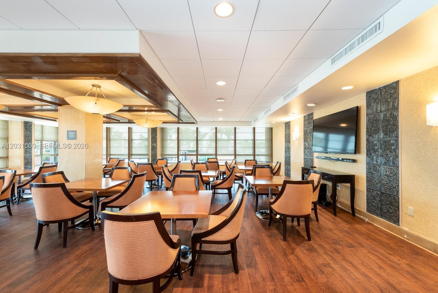 FIFTY SIX-SIXTY COLLINS A - Residential