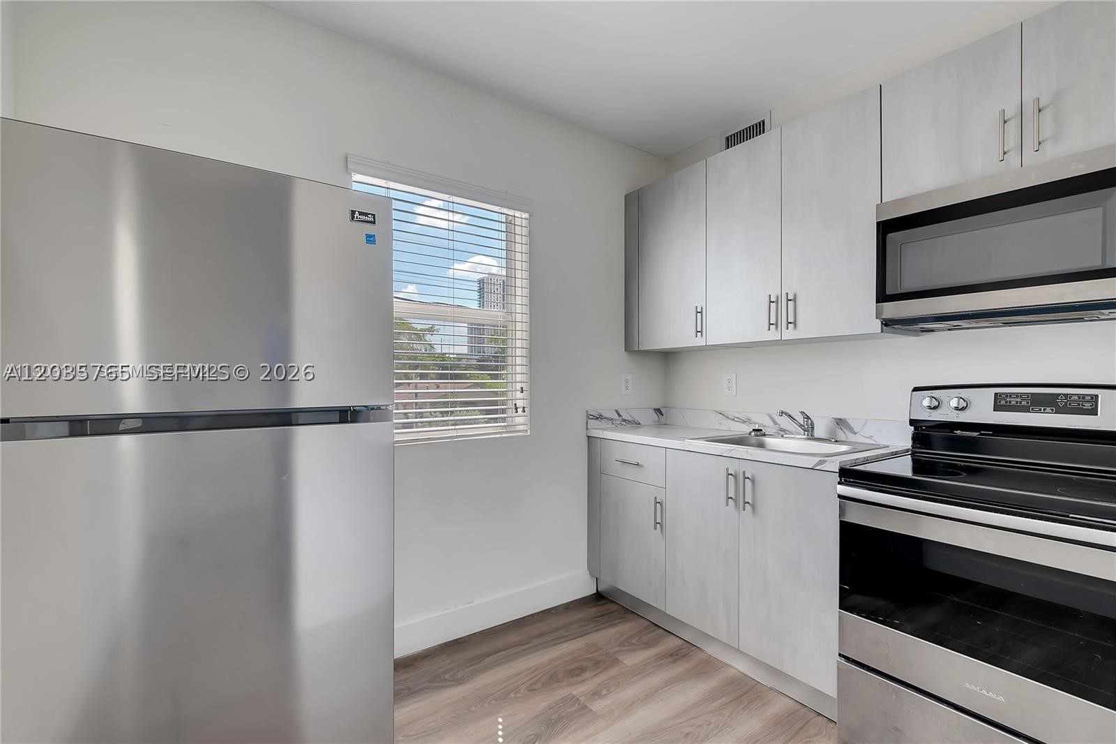 Beautifully renovated One Bedroom One Bath unit in an updated building located close to Wynwood. Stainless
Steel appliances, vinyl flooring, modern kitchens & bathroom, central AC, and impact windows. Well Lit and full of
sun with multiple windows. The boutique building features charming landscaping, parking dedicated to building.
cameras, and secure gated premises. Rent includes water, garbage & pest control. Move quickly with Low Move-In
Costs and a Rapid Approval process.