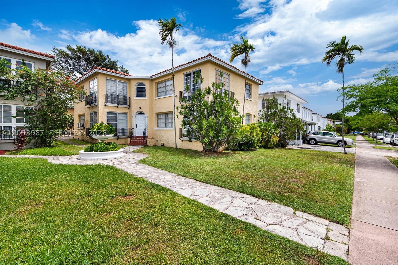 C GAB DOUGLAS SEC - Residential Lease