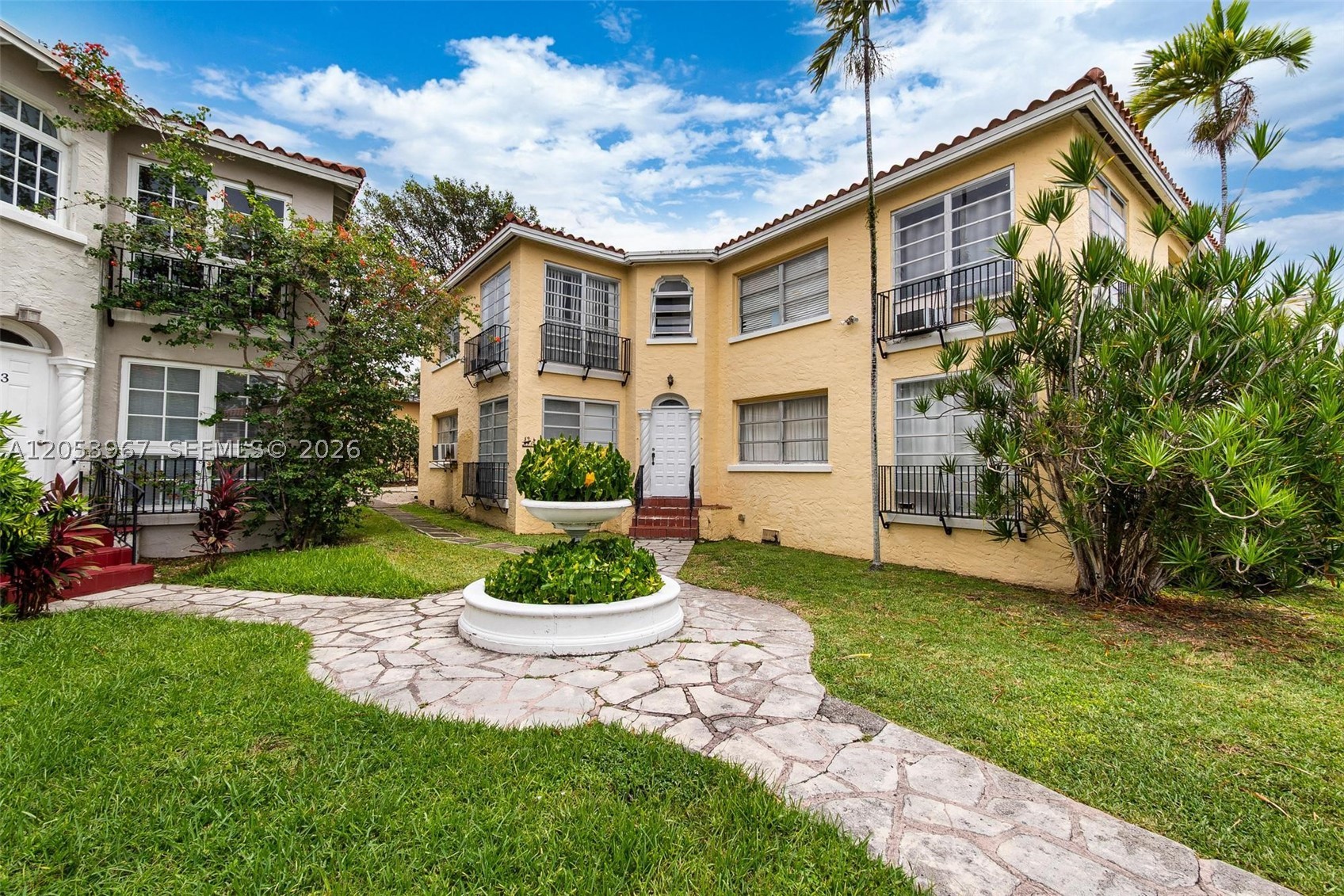 C GAB DOUGLAS SEC - Residential Lease
