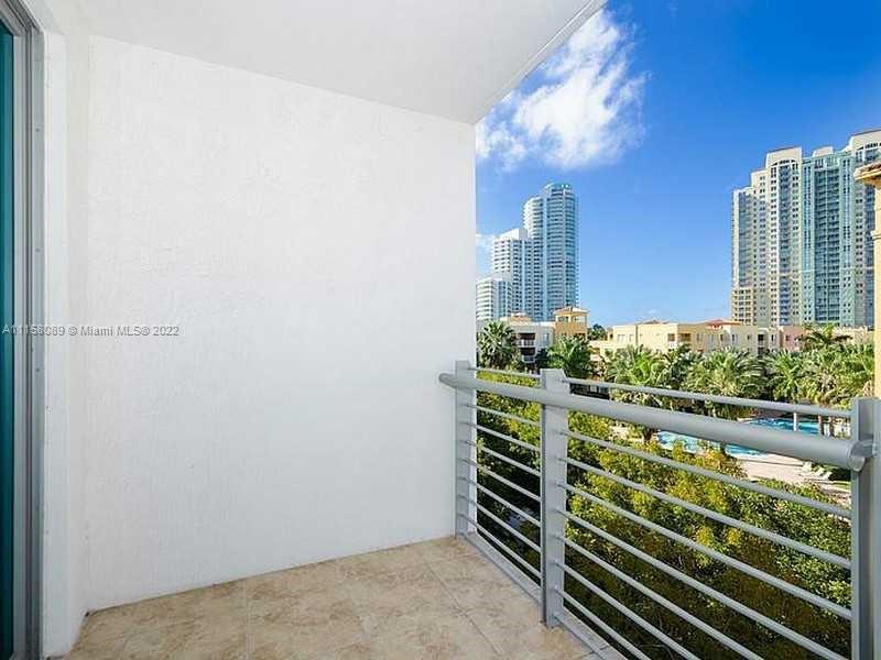 THE COSMOPOLITAN RESIDENC - Residential