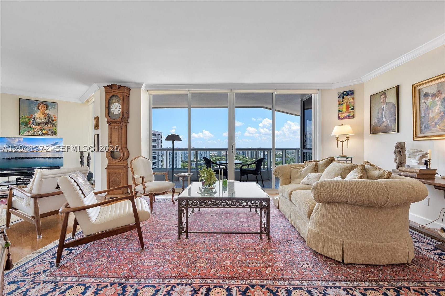 NORTH TOWER AT THE POINT - Residential