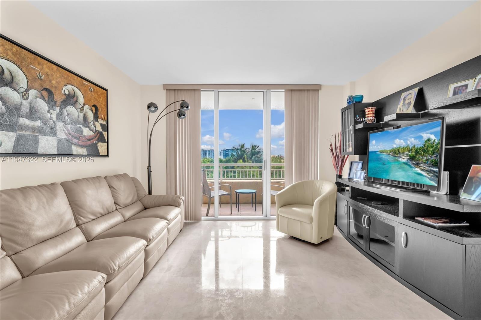 TURNBERRY ON THE GREEN CO - Residential
