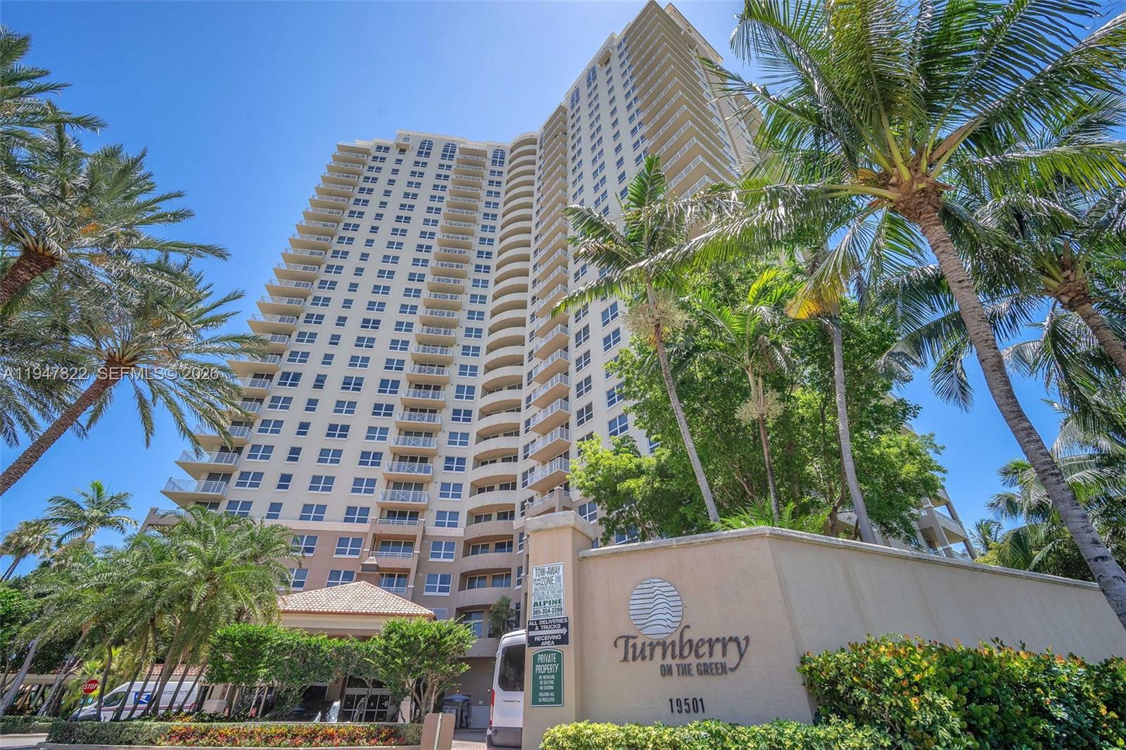 TURNBERRY ON THE GREEN CO - Residential