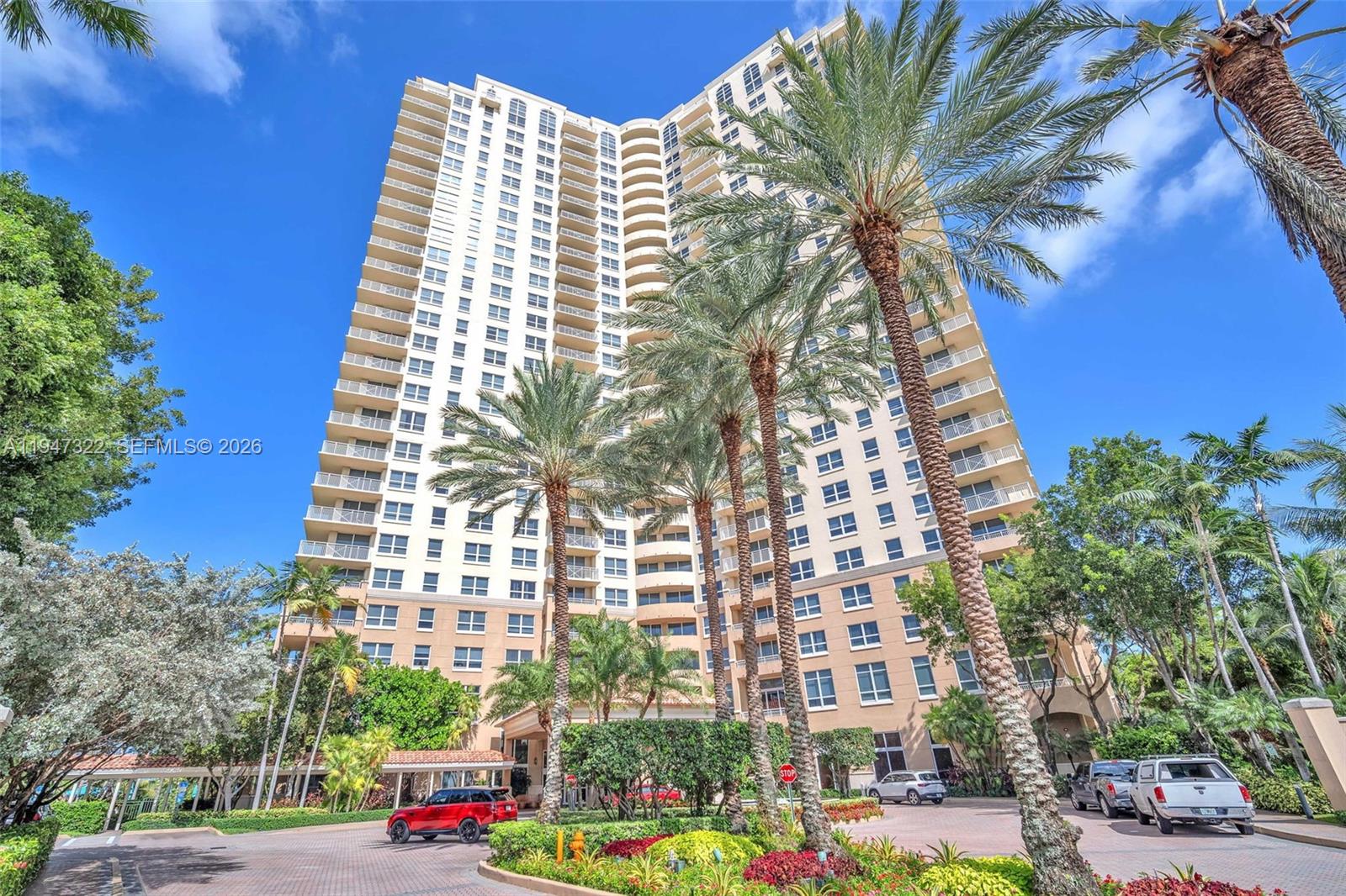 TURNBERRY ON THE GREEN CO - Residential