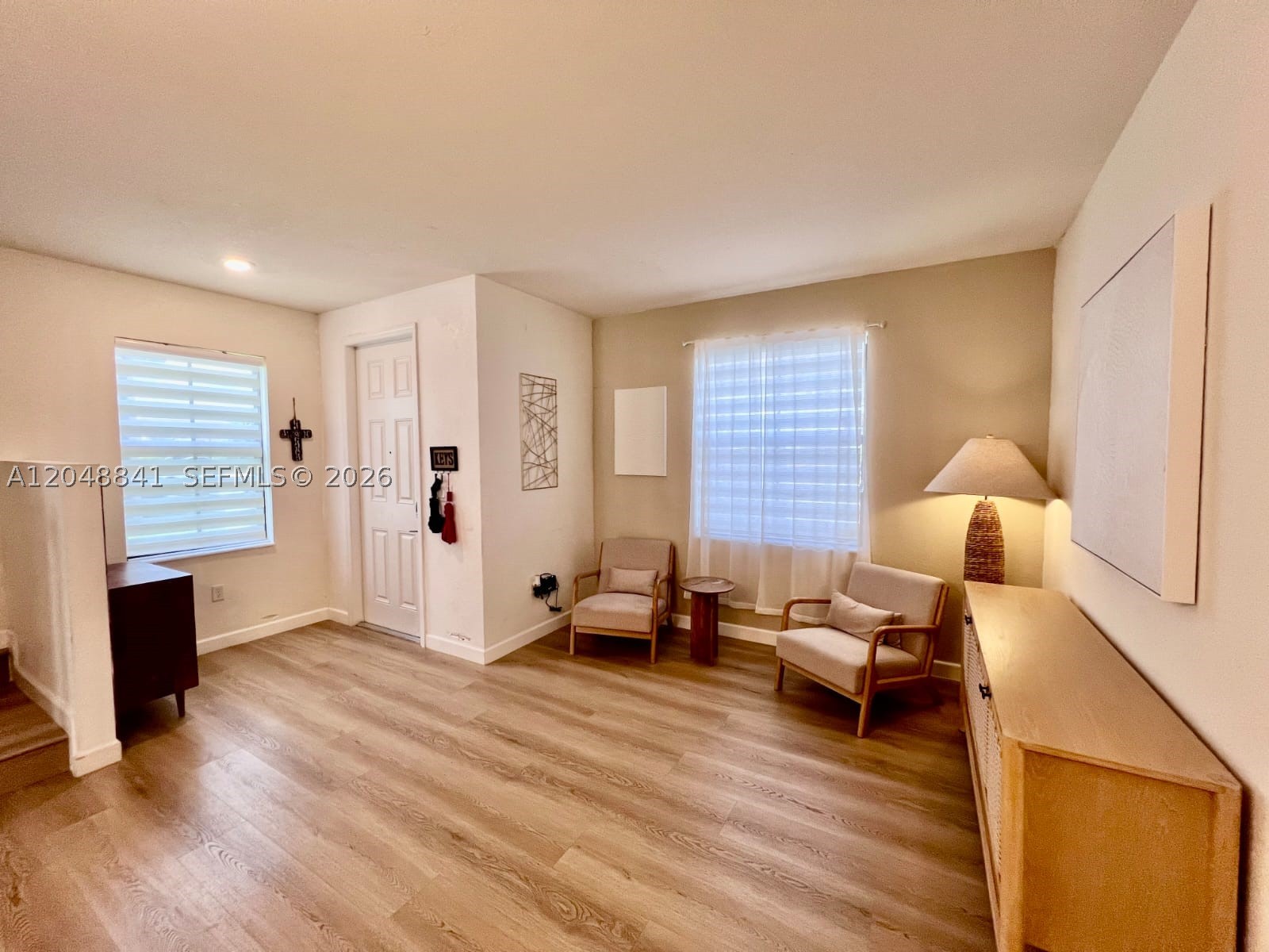 AQUABELLA NORTH REPLAT - Residential Lease