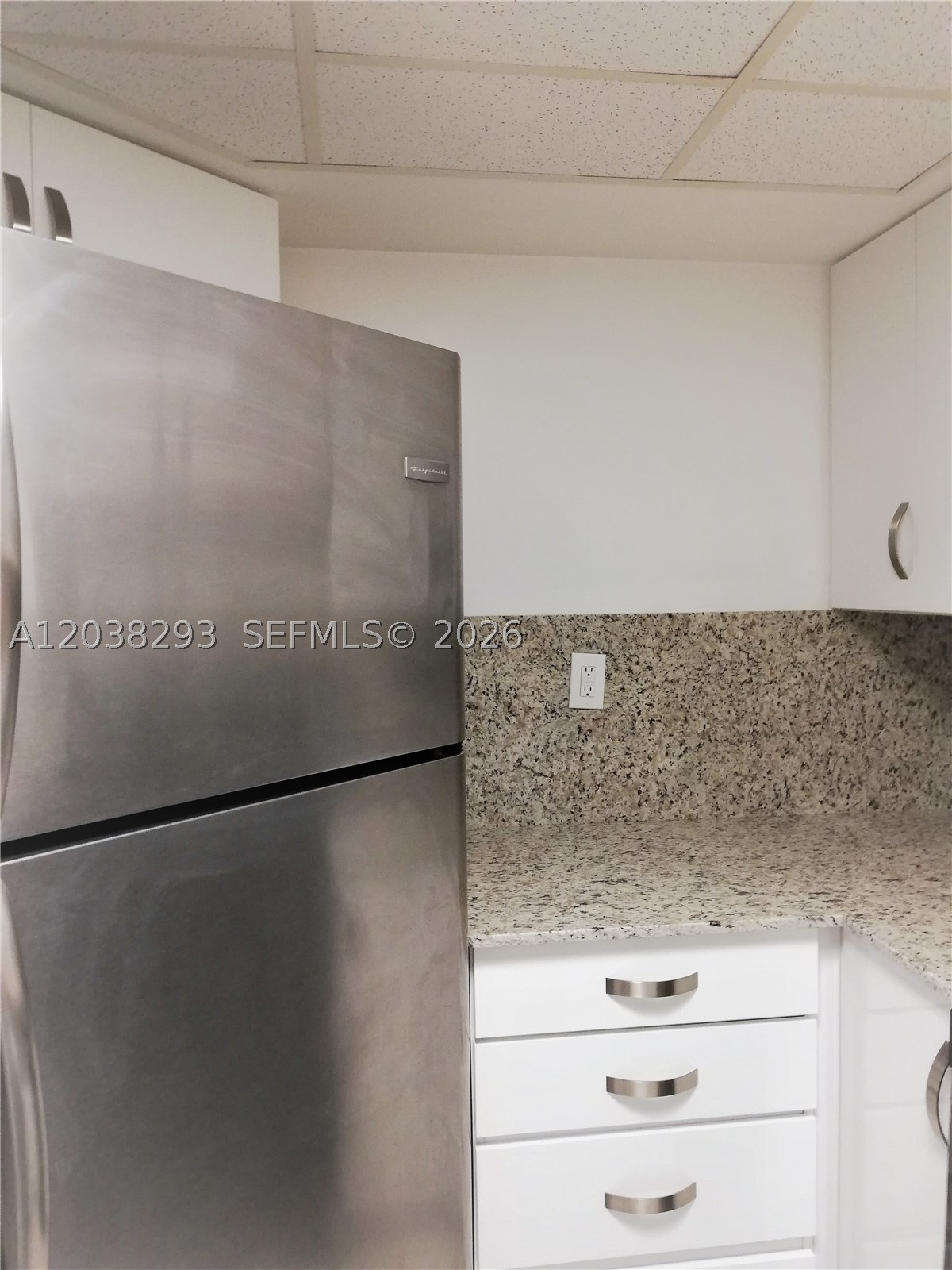 VERABELLA FALLS CONDO - Residential