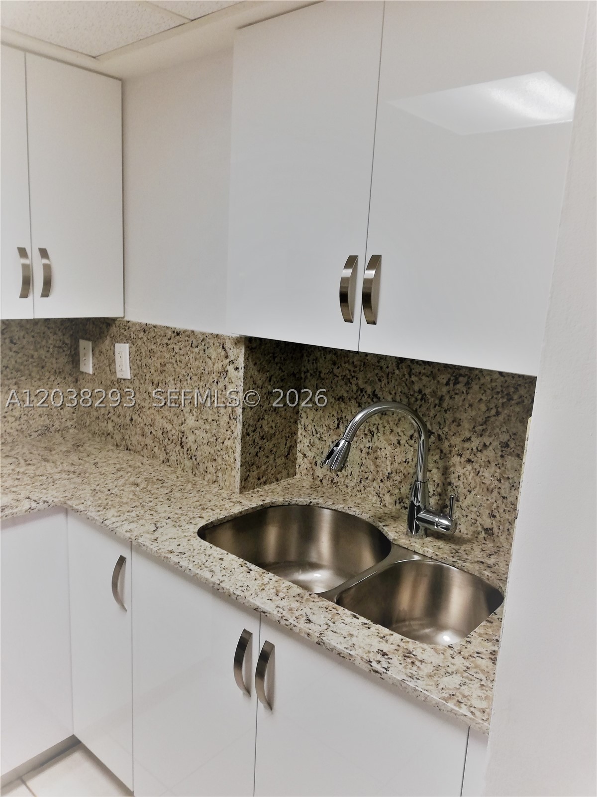 VERABELLA FALLS CONDO - Residential