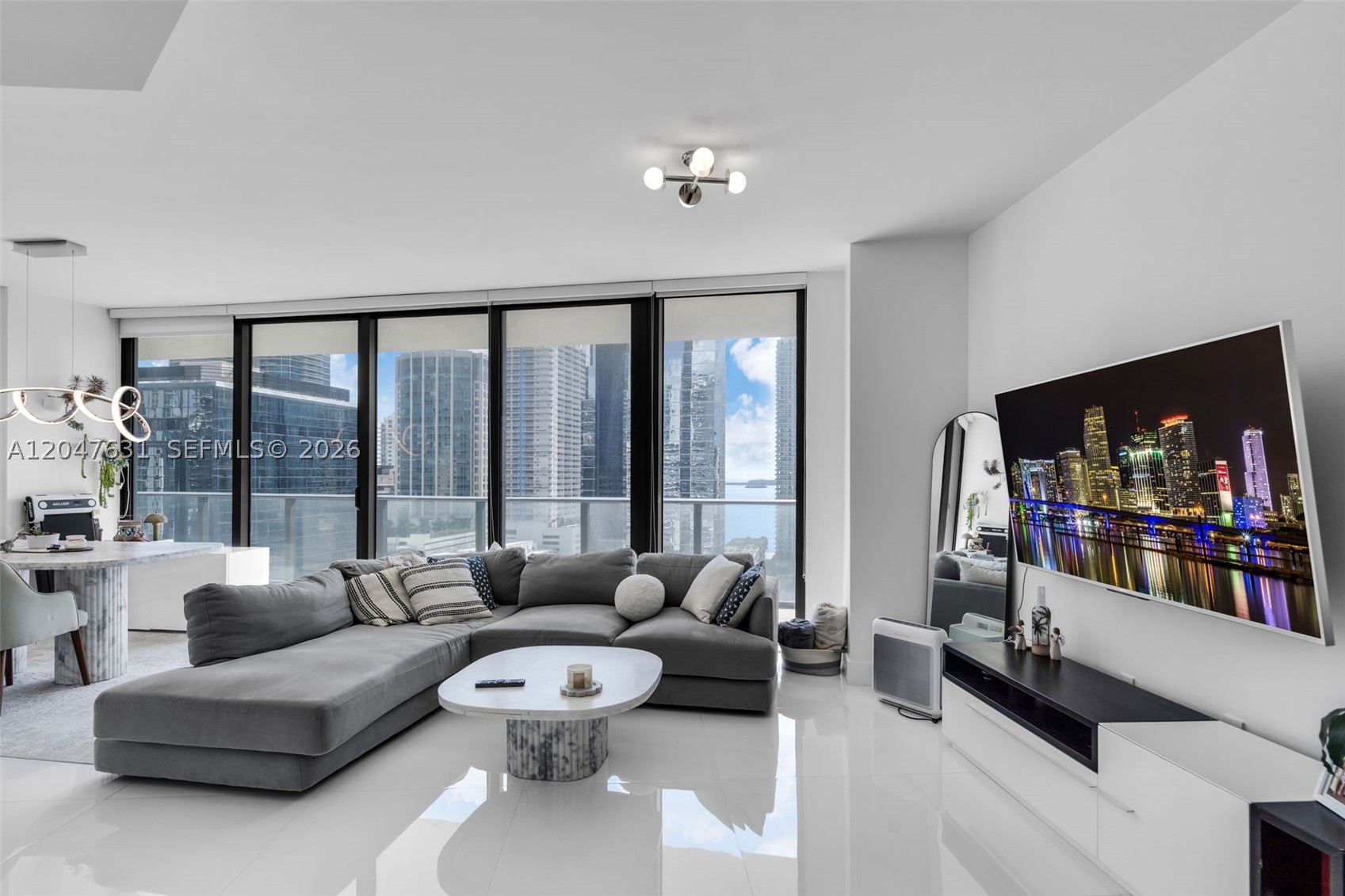 1300 S MIAMI AVENUE CONDO - Residential