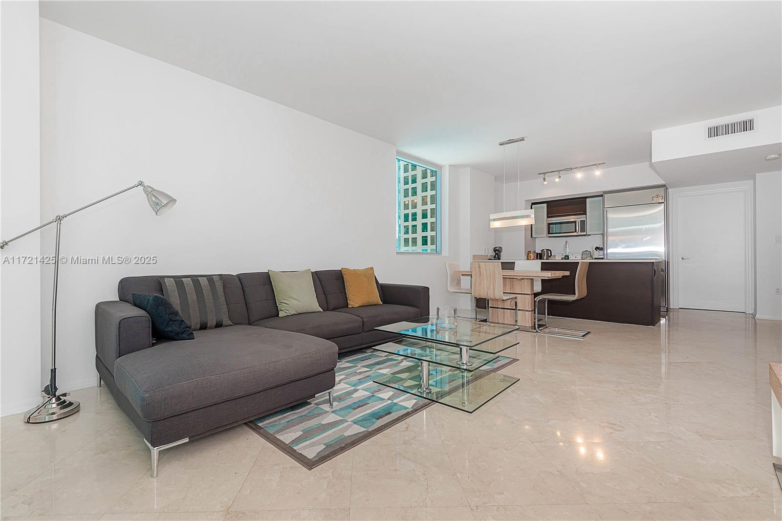 500 BRICKELL WEST CONDO - Residential