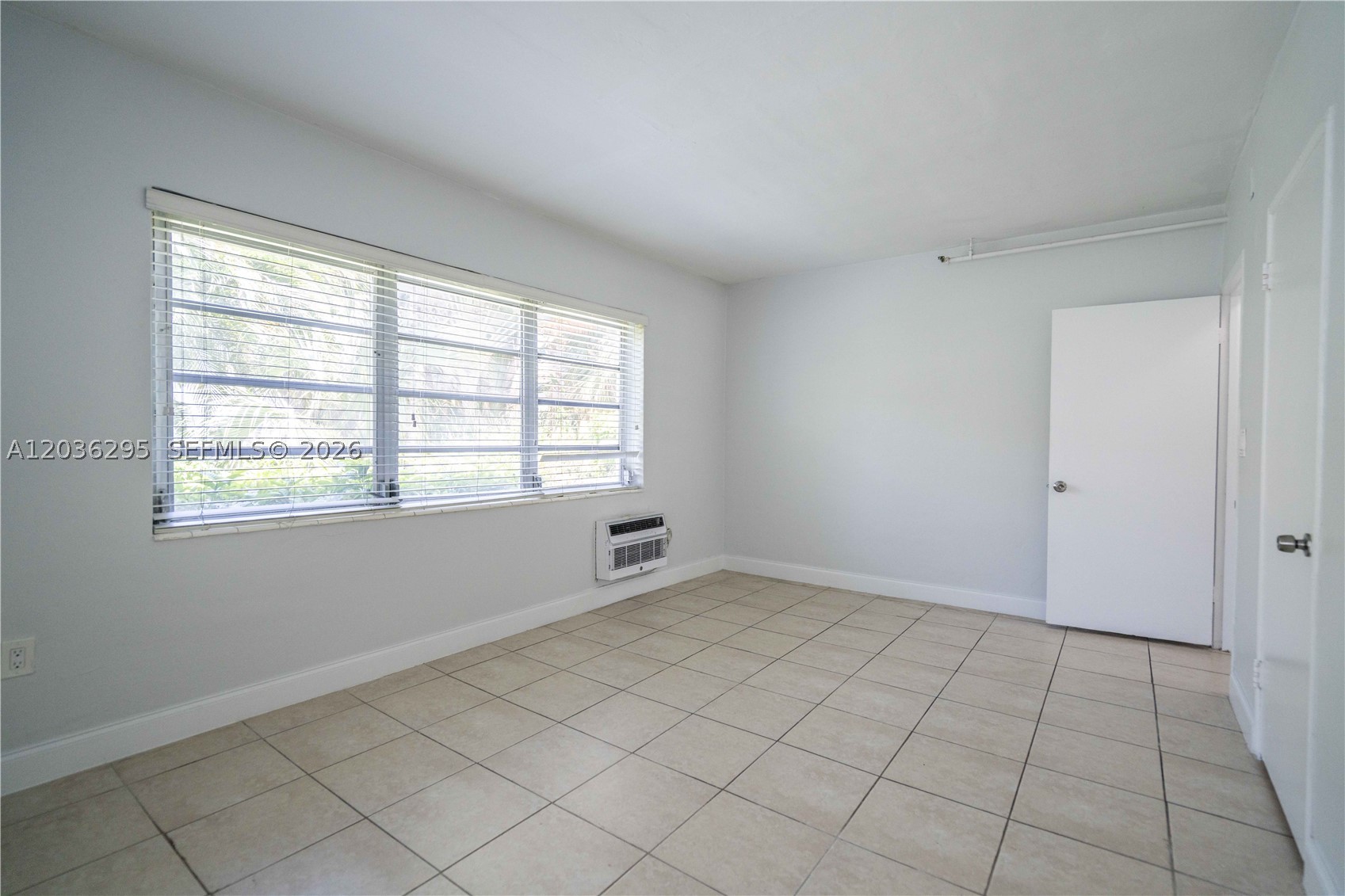 BEACH BAY SUB - Residential Lease