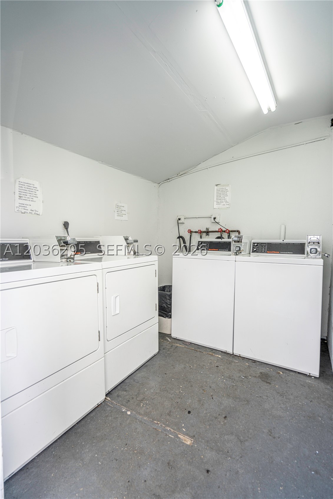 BEACH BAY SUB - Residential Lease