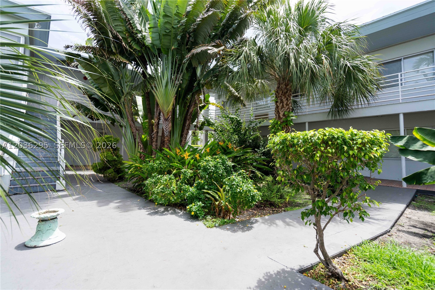BEACH BAY SUB - Residential Lease