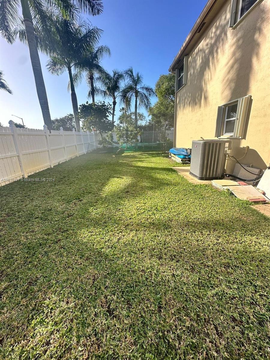 SILVER LAKES AT PEMBROKE - Residential Lease