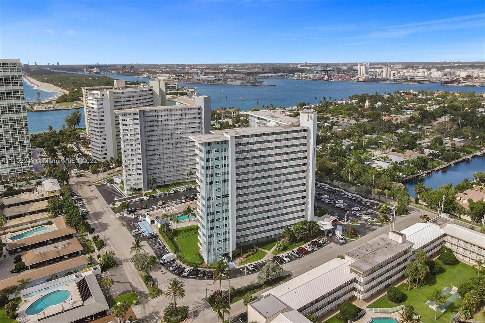BREAKWATER TOWERS CO-OP - Residential
