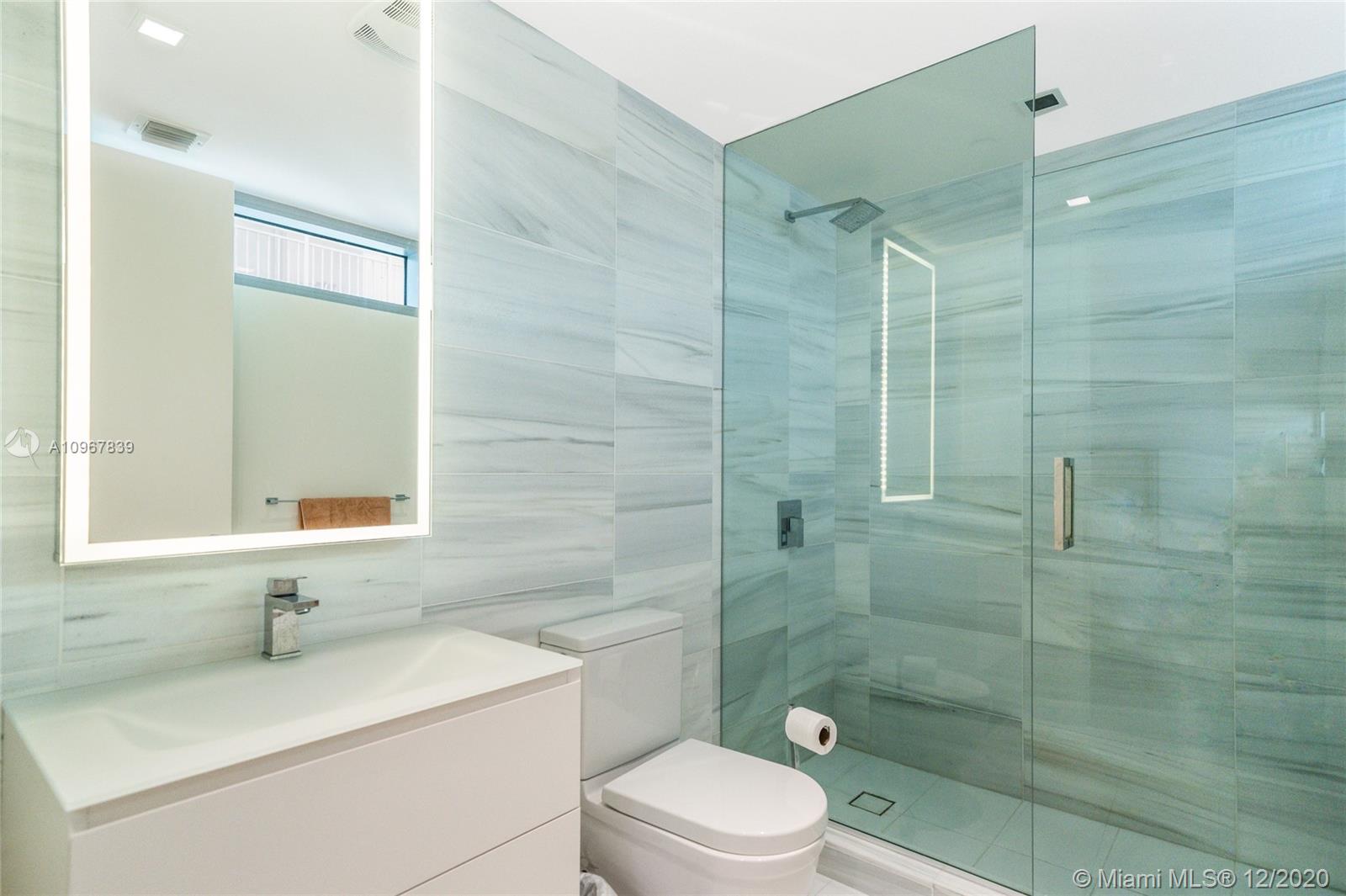 321 OCEAN - Residential