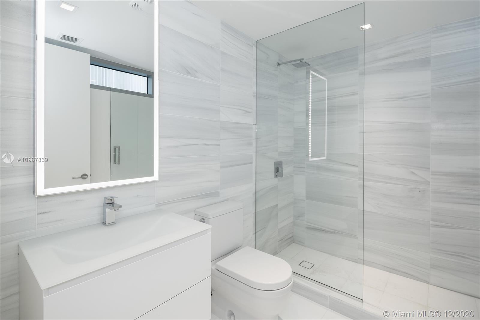 321 OCEAN - Residential