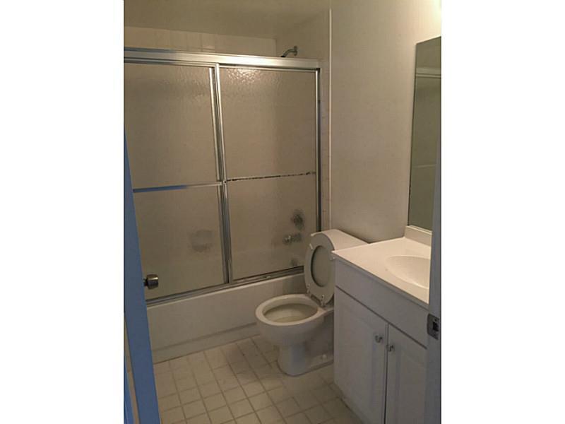 KINGSLEY AT CENTURY VILLA - Residential Lease