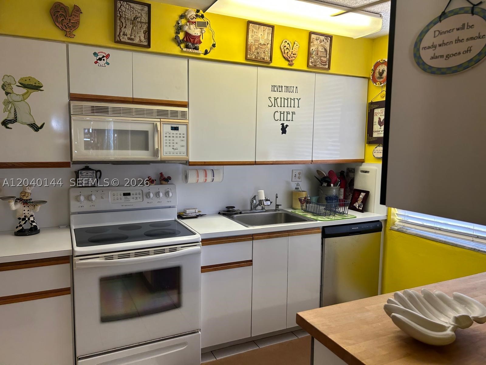 CONDOMINIUM 4 OF ENVIRON - Residential