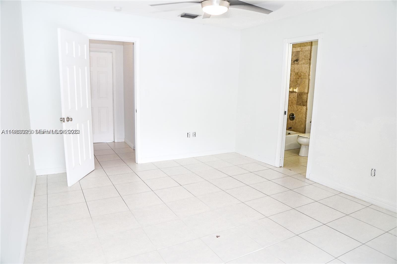 KENDALE WOODS NORTH CONDO - Residential