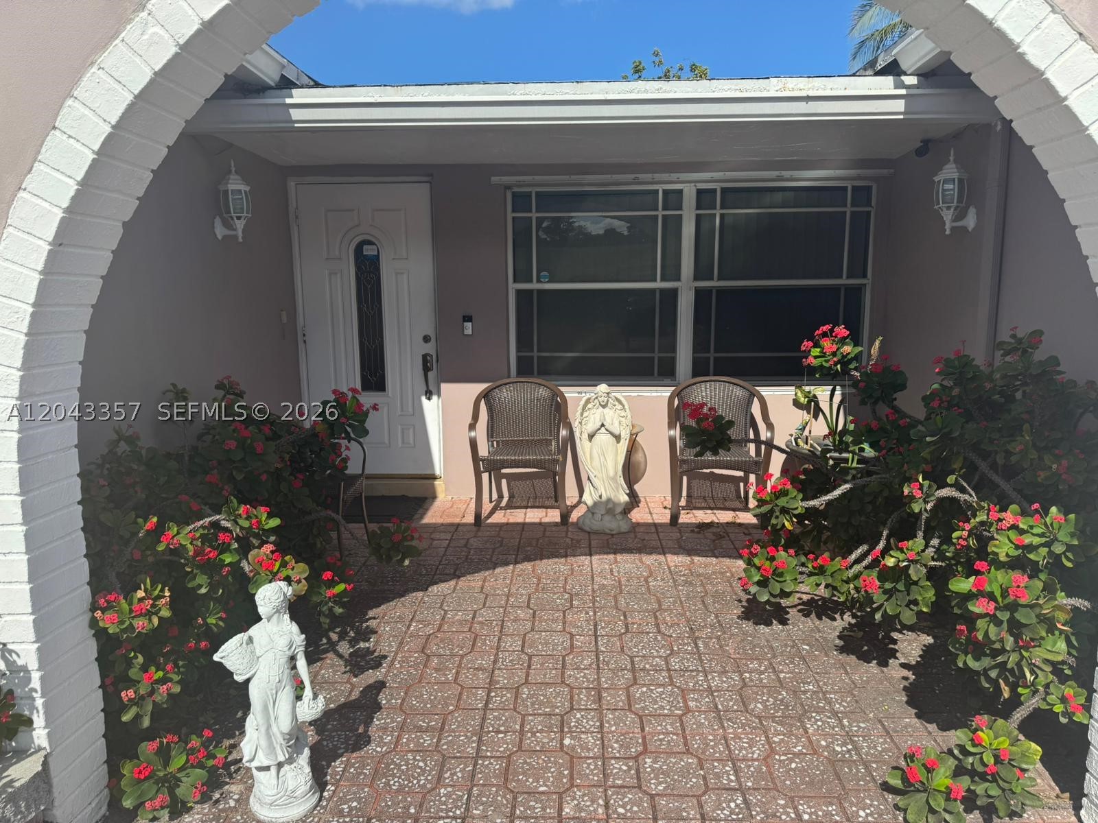 SUNRISE GOLF VILLAGE SEC - Residential