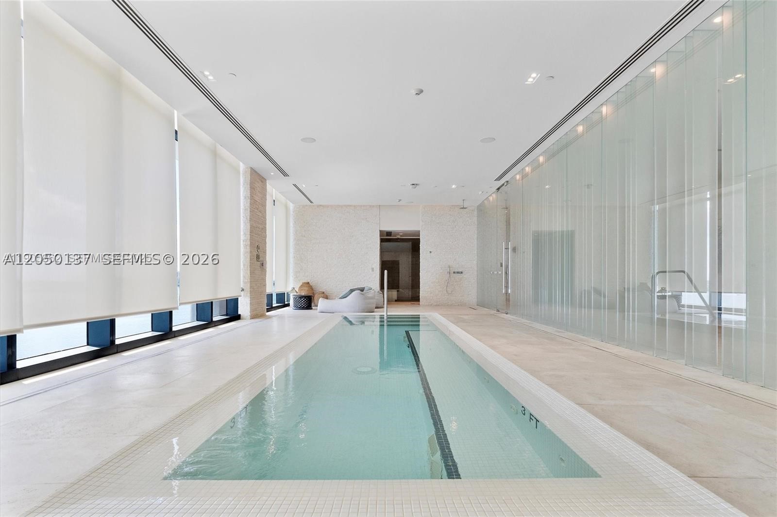 ONE PARAISO CONDO - Residential