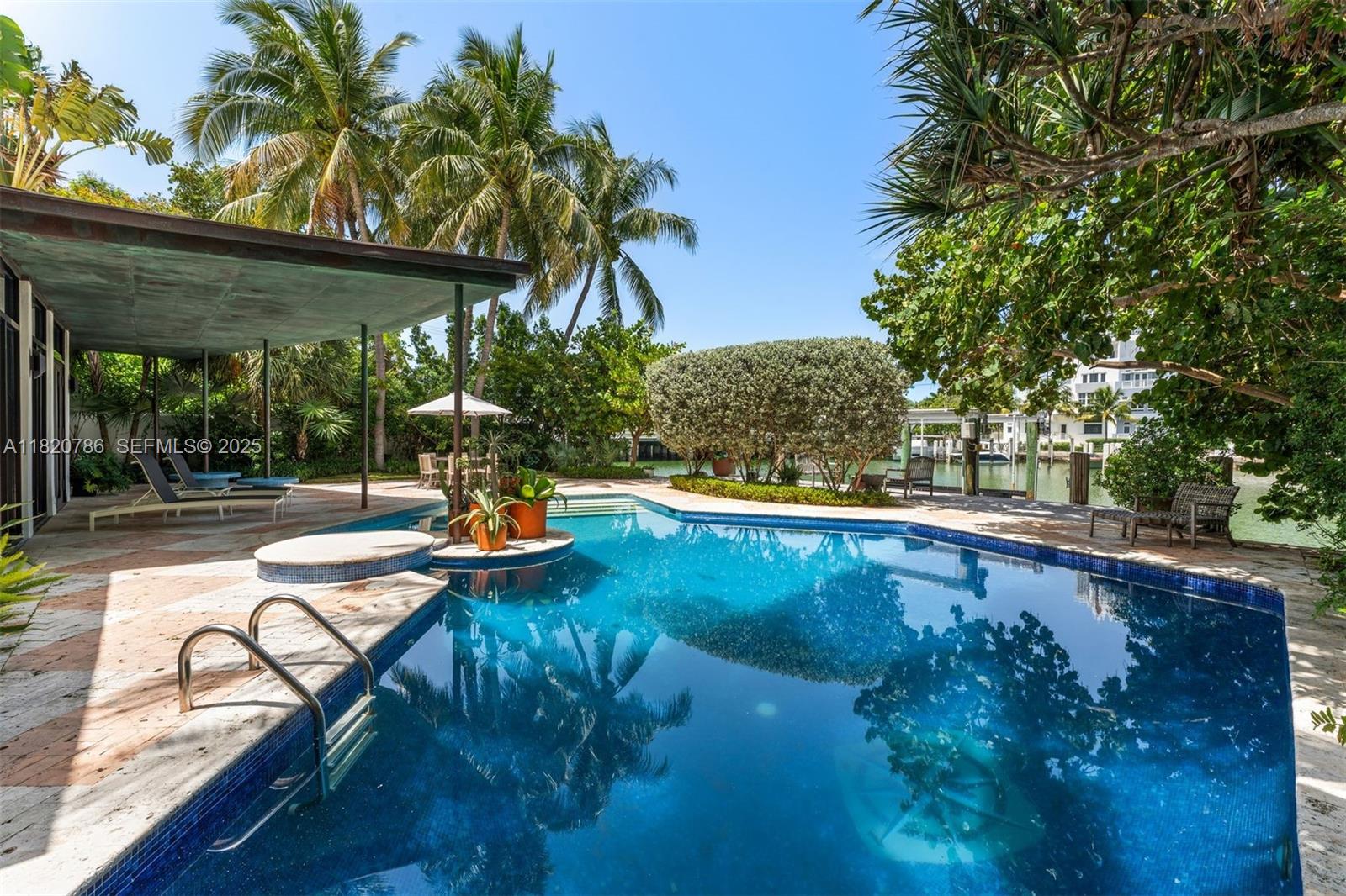 BEACH VIEW ADDN - Residential