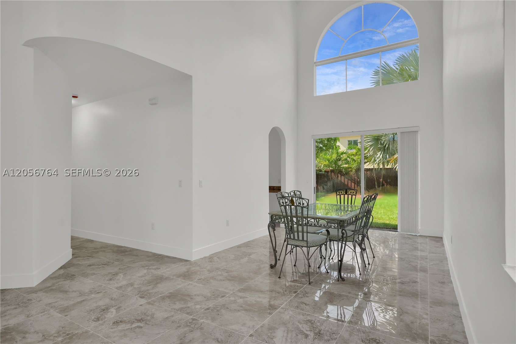 PALM ISLE ESTATES - Residential
