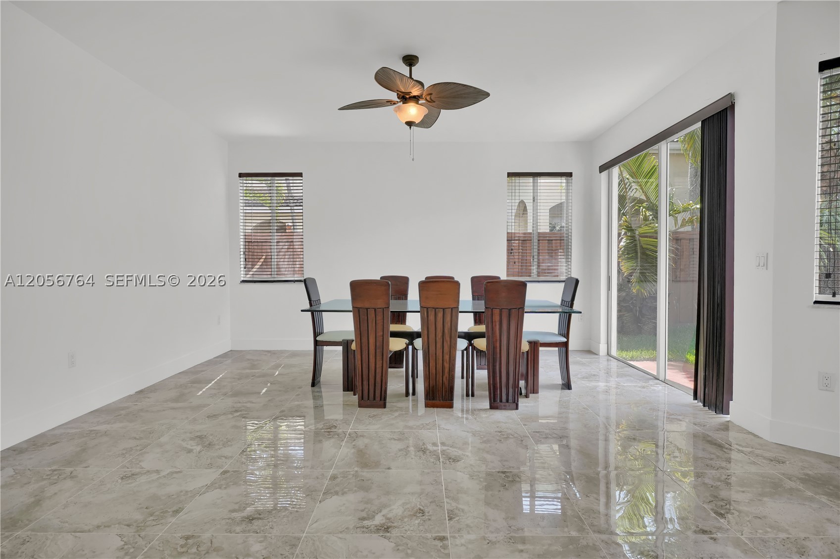 PALM ISLE ESTATES - Residential